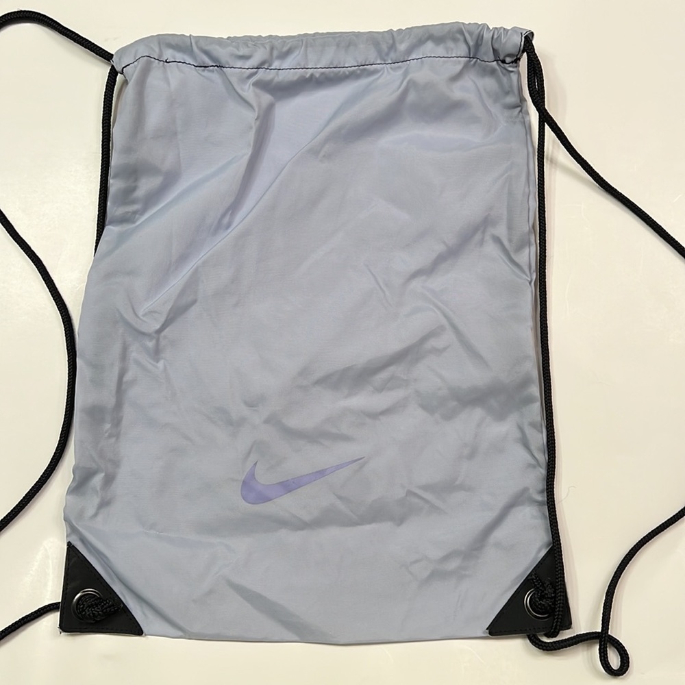 Nike backpack - Picture 2 of 4
